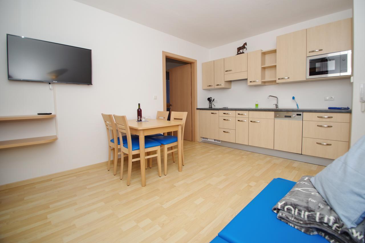 Wiesmuellerhof Caldaro Exteriör bild
